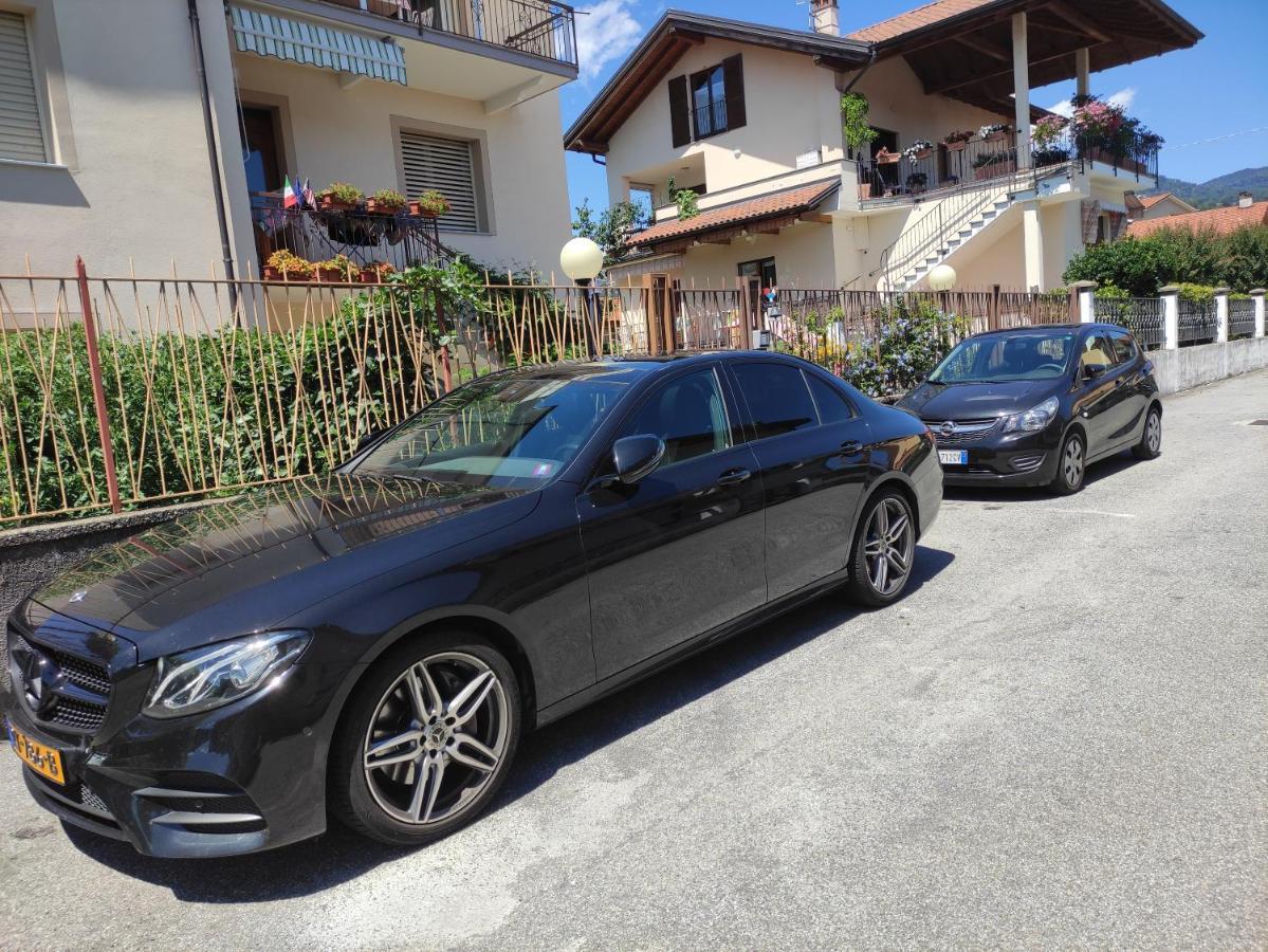 ヴェルバーニアGiorni Felici Tutto Nuovo, Giardino, Parcheggioアパートメント エクステリア 写真